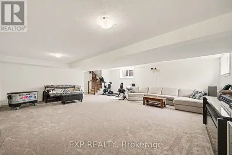 41 Nettle Crescent Ottawa ON K1T 0M2