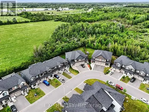 41 Nettle Crescent Ottawa ON K1T 0M2