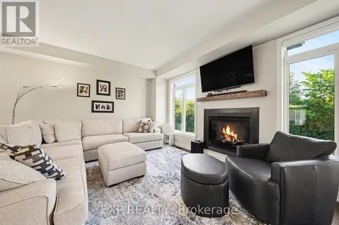 41 Nettle Crescent Ottawa ON K1T 0M2