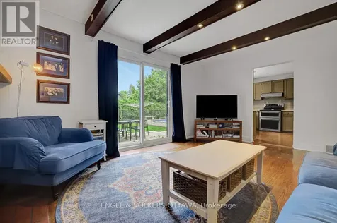 516 Buchanan Crescent Ottawa ON K1J 7X9