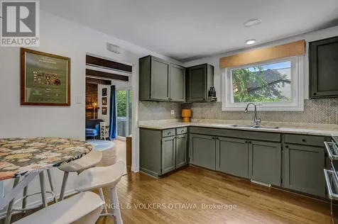 516 Buchanan Crescent Ottawa ON K1J 7X9