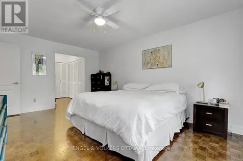 516 Buchanan Crescent Ottawa ON K1J 7X9
