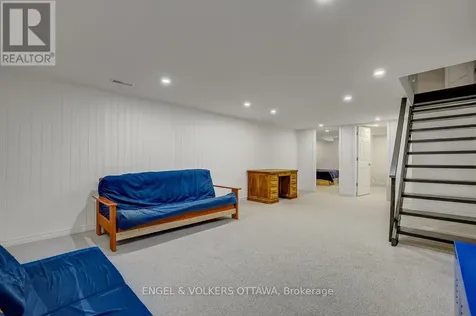 516 Buchanan Crescent Ottawa ON K1J 7X9
