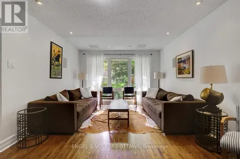 516 Buchanan Crescent Ottawa ON K1J 7X9