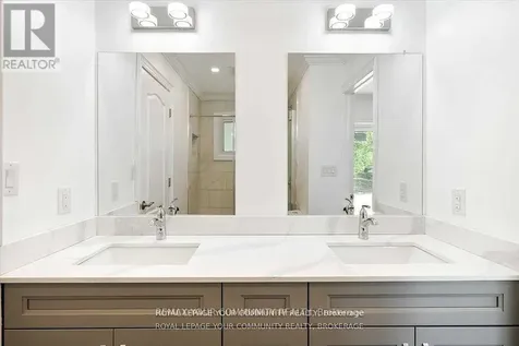 93 Westmount Drive South Orillia ON L3V 6E2