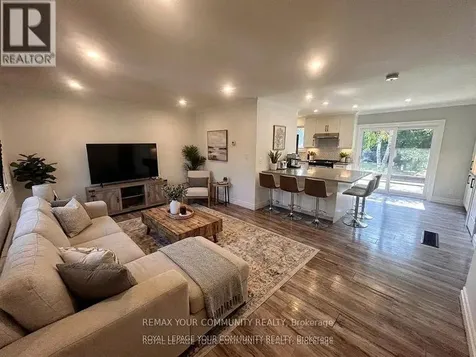 93 Westmount Drive South Orillia ON L3V 6E2
