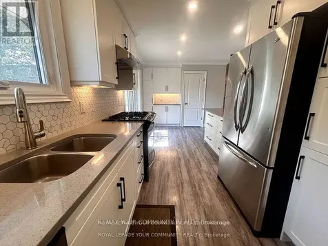 93 Westmount Drive South Orillia ON L3V 6E2