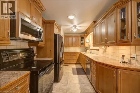 83 Evelyn Street Brantford ON N3R 3H2