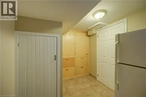 83 Evelyn Street Brantford ON N3R 3H2
