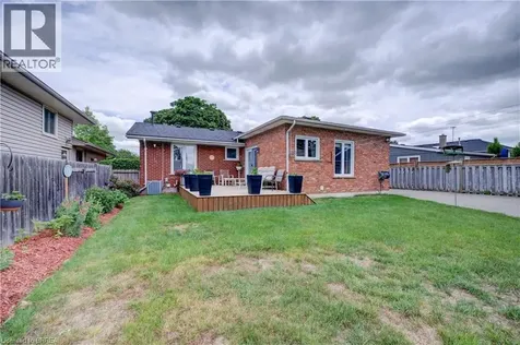 83 Evelyn Street Brantford ON N3R 3H2