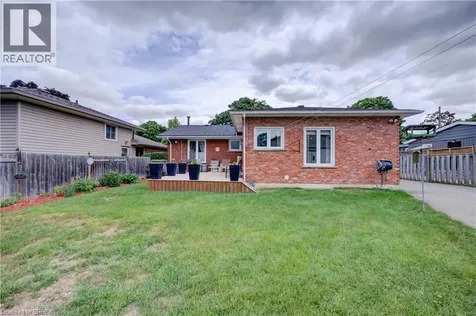 83 Evelyn Street Brantford ON N3R 3H2