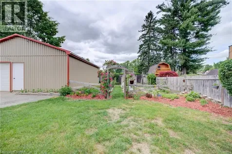 83 Evelyn Street Brantford ON N3R 3H2