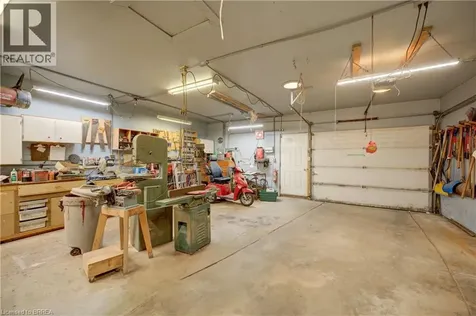 83 Evelyn Street Brantford ON N3R 3H2