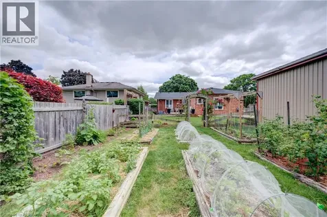 83 Evelyn Street Brantford ON N3R 3H2