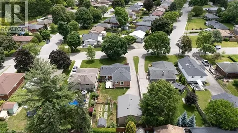 83 Evelyn Street Brantford ON N3R 3H2
