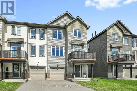 607 Prominence Way Ottawa ON K4A 5K8