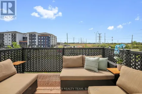 607 Prominence Way Ottawa ON K4A 5K8