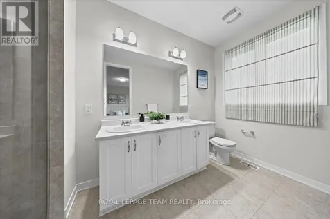 331 Crossway Terrace Ottawa ON K2S 2Z3