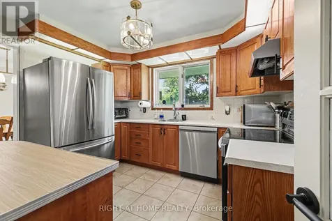 1640 Fisher Avenue Ottawa ON K2C 1X6