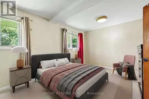 1640 Fisher Avenue Ottawa ON K2C 1X6