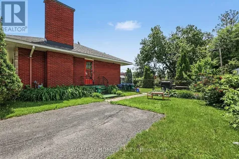 1640 Fisher Avenue Ottawa ON K2C 1X6