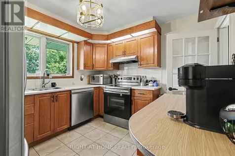 1640 Fisher Avenue Ottawa ON K2C 1X6