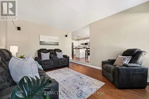 21 West Ridge Drive Ottawa ON K2S 1S4