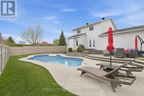 21 West Ridge Drive Ottawa ON K2S 1S4
