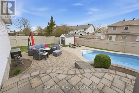 21 West Ridge Drive Ottawa ON K2S 1S4