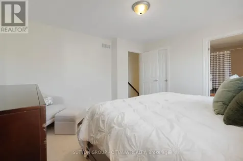 503 Harvest Valley Avenue Ottawa ON K4A 0R1