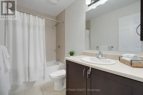 503 Harvest Valley Avenue Ottawa ON K4A 0R1