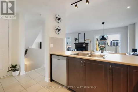503 Harvest Valley Avenue Ottawa ON K4A 0R1