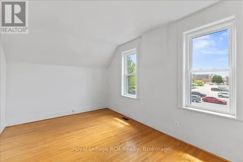 503 10th Avenue Hanover ON N4N 2P2