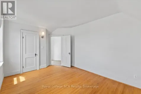 503 10th Avenue Hanover ON N4N 2P2