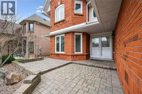 223 Glenvalley Drive Cambridge ON N1T 1R3