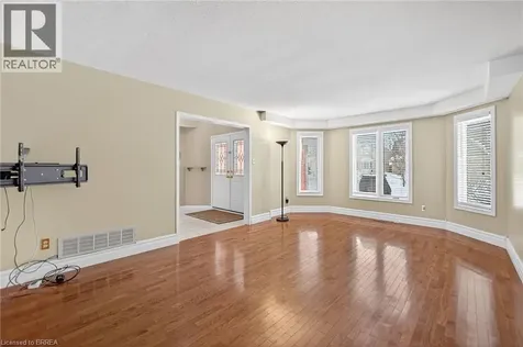 223 Glenvalley Drive Cambridge ON N1T 1R3