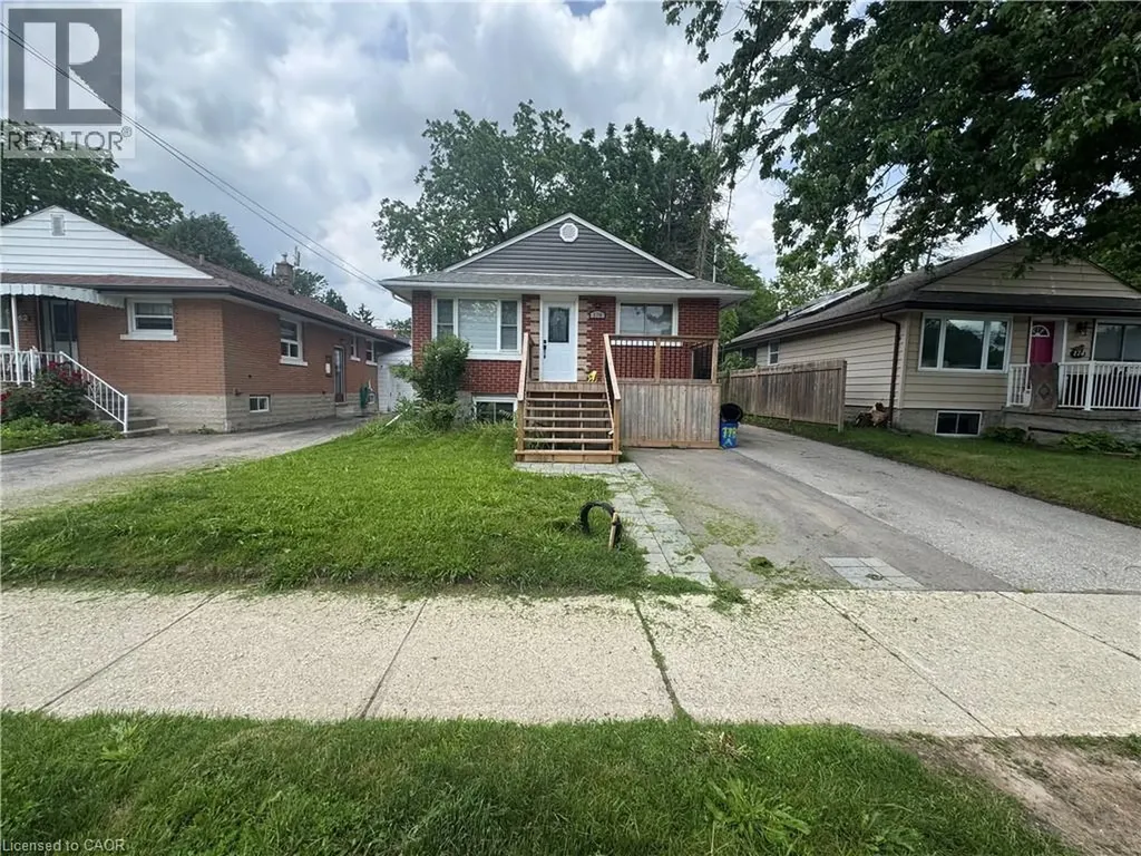 178 Glen Road Kitchener ON N2M 3G2