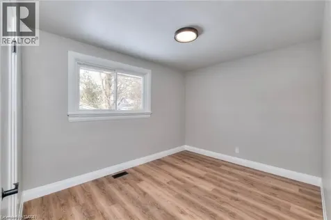 178 Glen Road Kitchener ON N2M 3G2