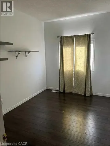 110 Activa Avenue Kitchener ON N2E 4K4