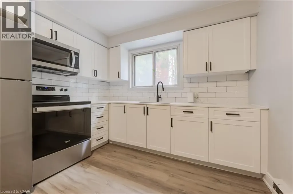 203 Mausser Avenue Kitchener ON N2M 3K9