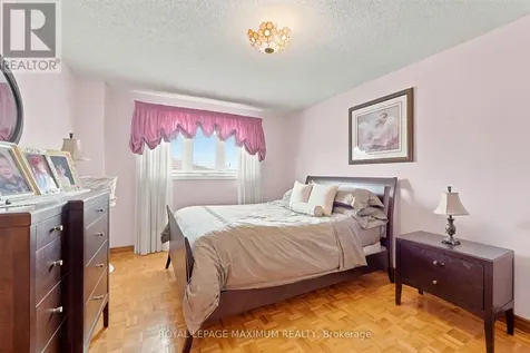21 Diamond Street Vaughan (west Woodbridge) ON L4L 6H7