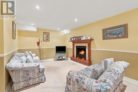 21 Diamond Street Vaughan (west Woodbridge) ON L4L 6H7