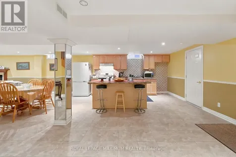 21 Diamond Street Vaughan (west Woodbridge) ON L4L 6H7