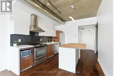 340 Mcleod Street Ottawa ON K2P 1A4