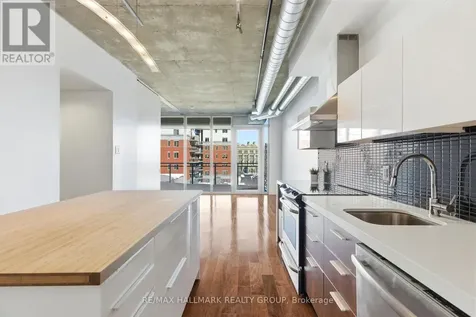 340 Mcleod Street Ottawa ON K2P 1A4