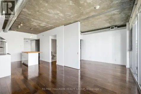 340 Mcleod Street Ottawa ON K2P 1A4
