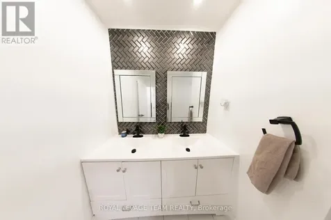 3415 Uplands Drive Ottawa ON K1V 9N3