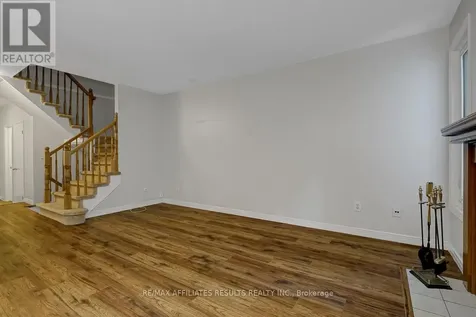 93 Mountshannon Drive Ottawa ON K2J 4C2