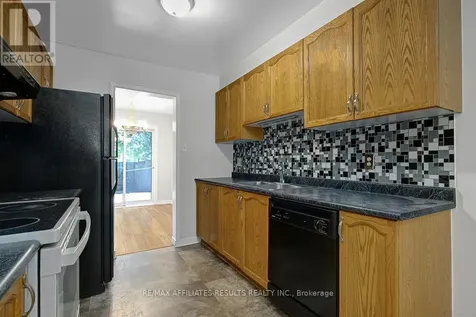 93 Mountshannon Drive Ottawa ON K2J 4C2