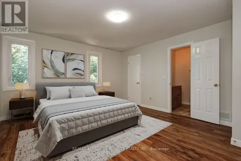 93 Mountshannon Drive Ottawa ON K2J 4C2